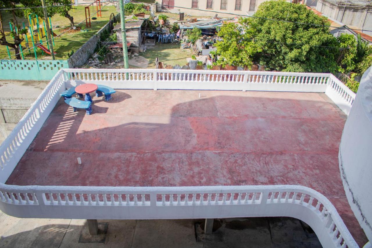 Las Palmas Hotel Corozal Exterior photo